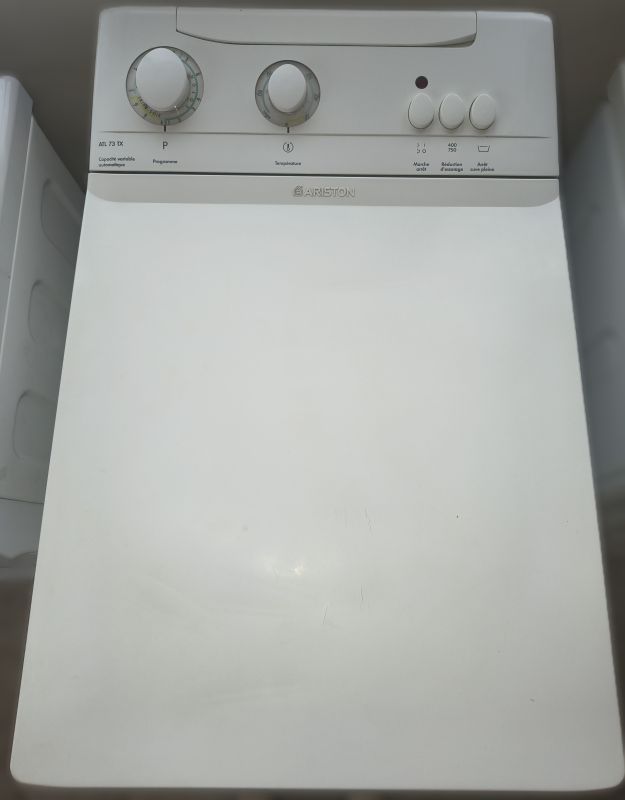 Пральна машина Ariston ATL73TX вертикальна загрузка